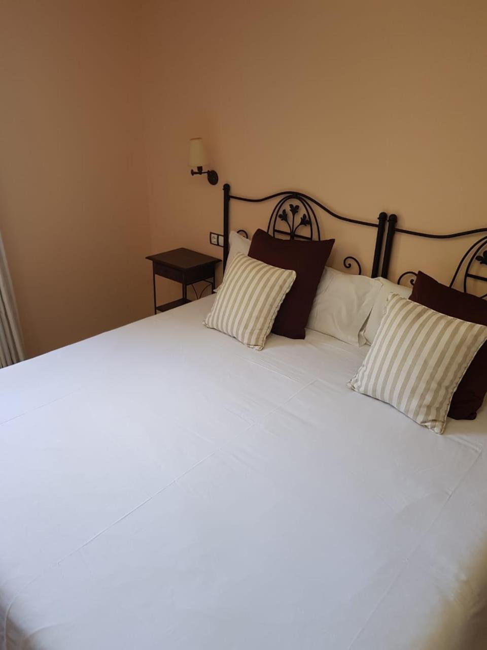 בישסארי Hotel Parador De Canolich - Only Adults חדר תמונה